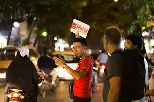 Hanoi Street Food Guided Night Tour | Private Tour